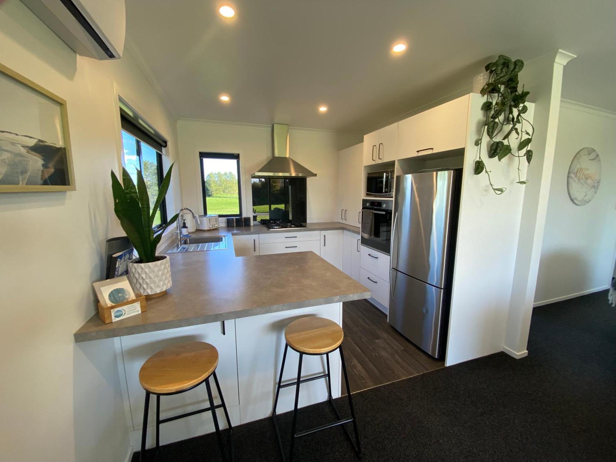 Soul Sanctuary, With Outdoor Bath Villa Raglan Exterior photo